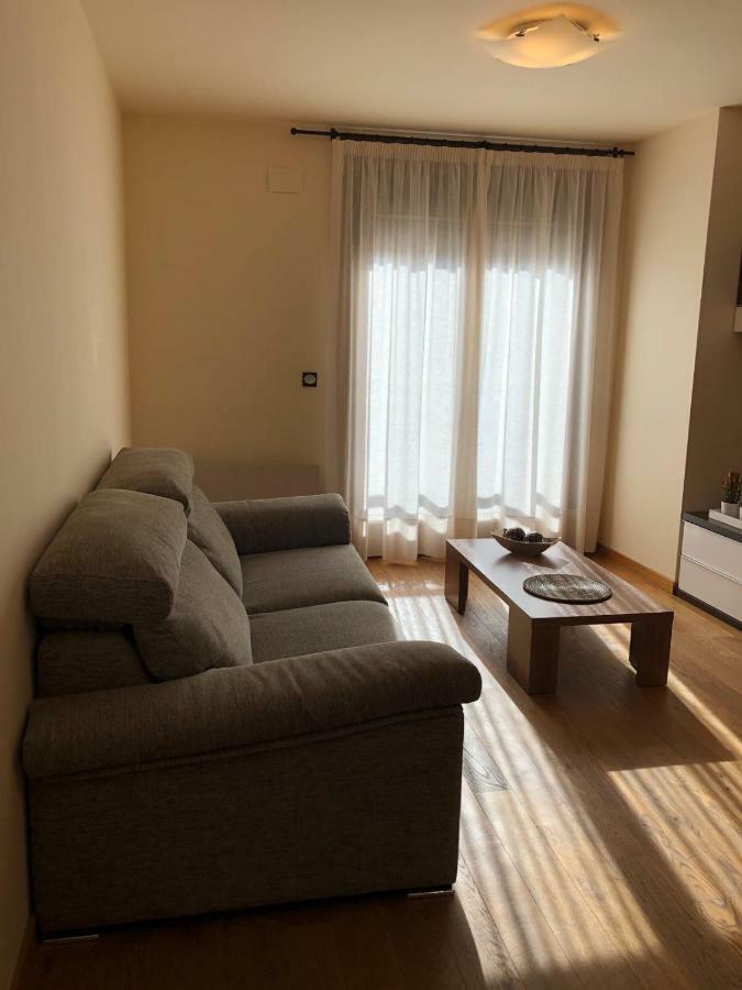 Apartament Neret I Sort Luaran gambar