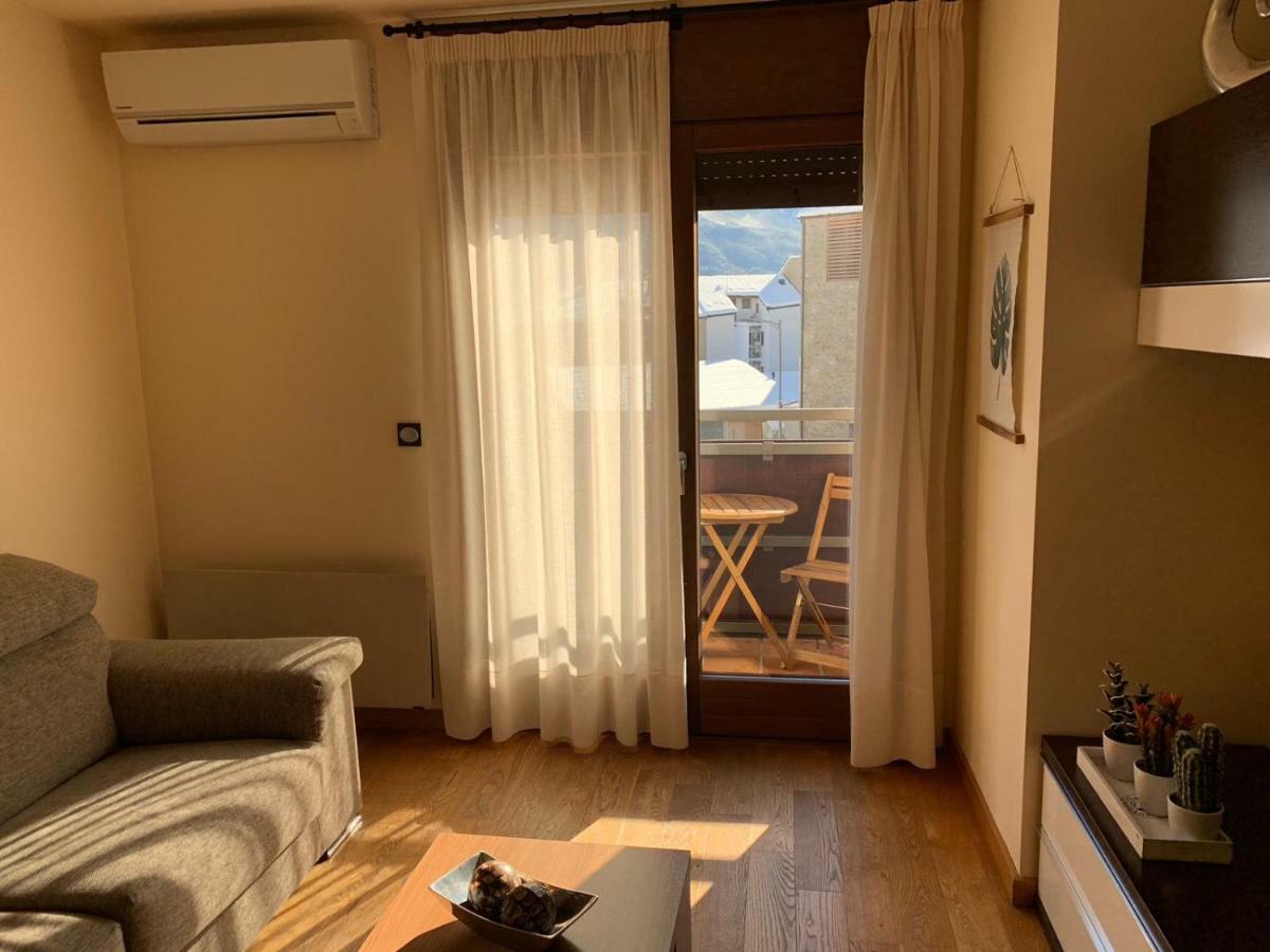 Apartament Neret I Sort Luaran gambar